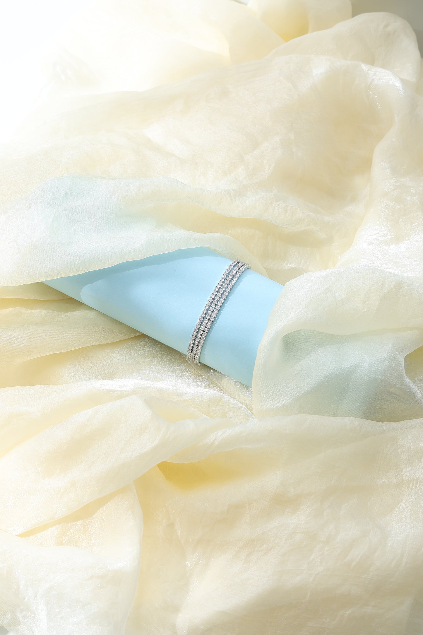 Siora Jewels White Blossom 925 Silver Bracelet for Women | Rhodium Finish with Floral Zircon Detailing