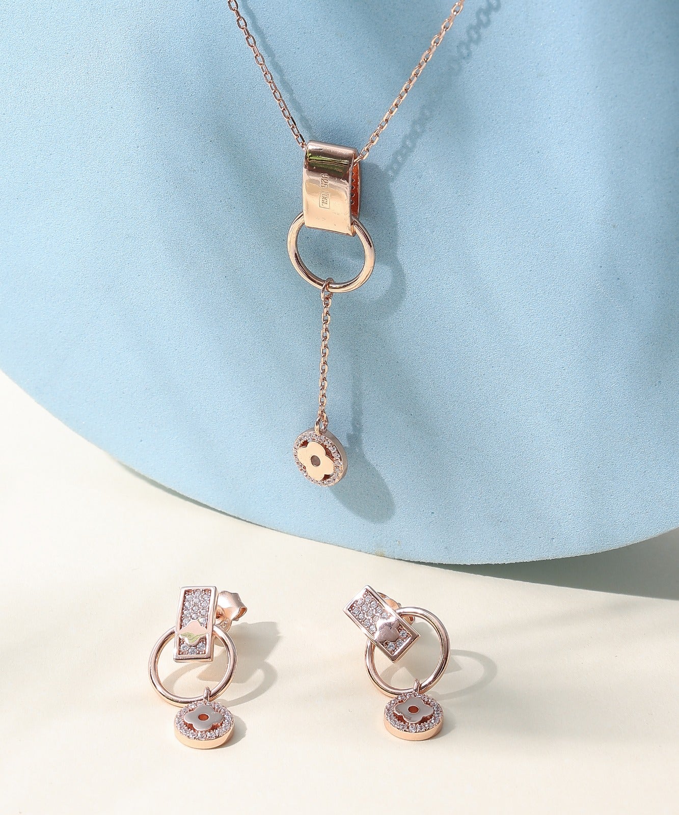 Eterna Charm Set – Rose Gold Finish