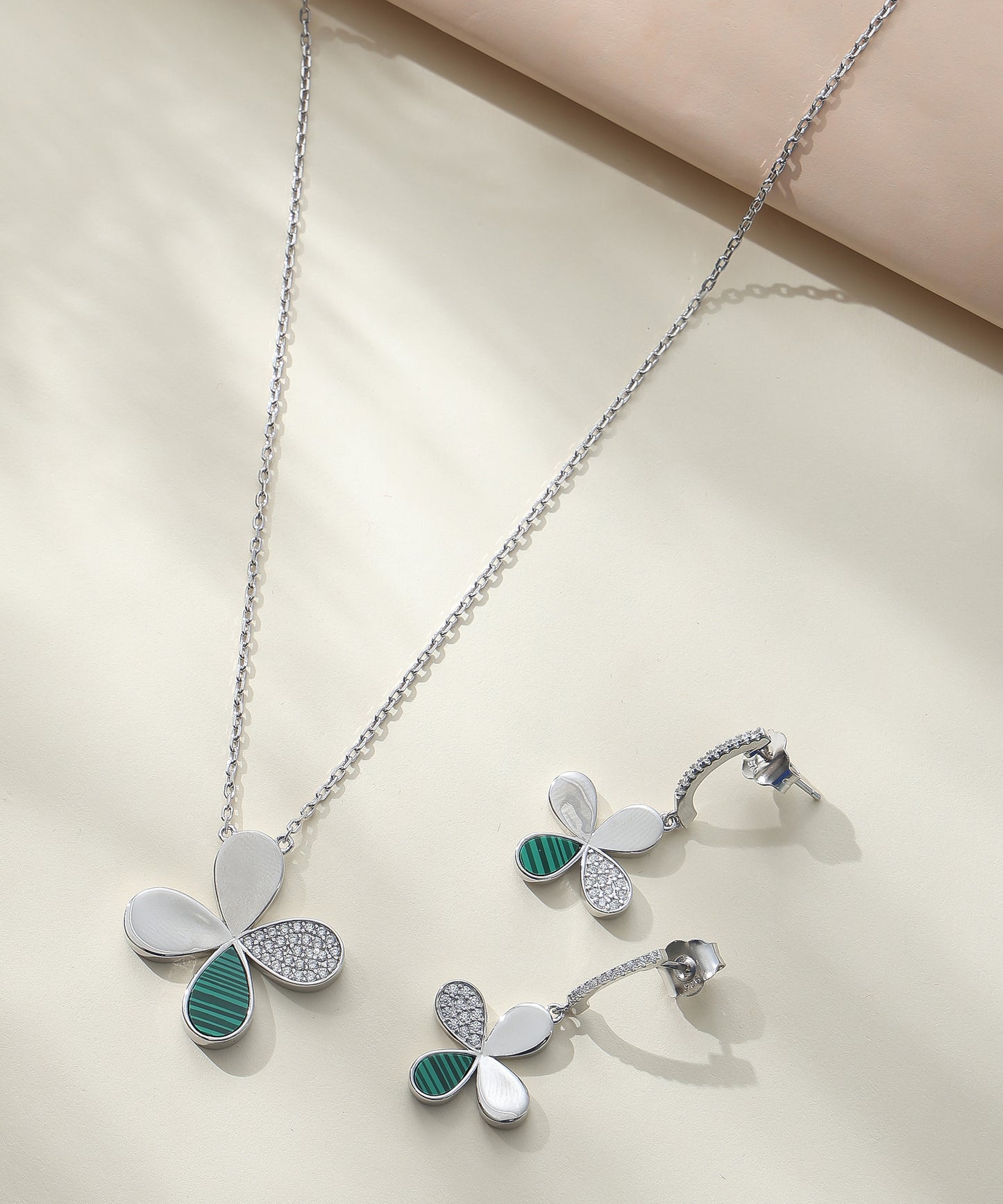 Siora Jewels Lucky Charm 925 Silver Necklace for Women | Rhodium Finish with Clover Zircon Detailing