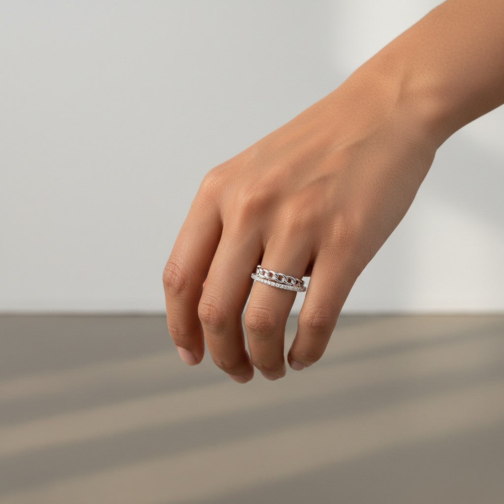 Siora Jewels Chain-Link 925 Silver Ring for Women | Rhodium Finish with Pavé Zircon Detailing